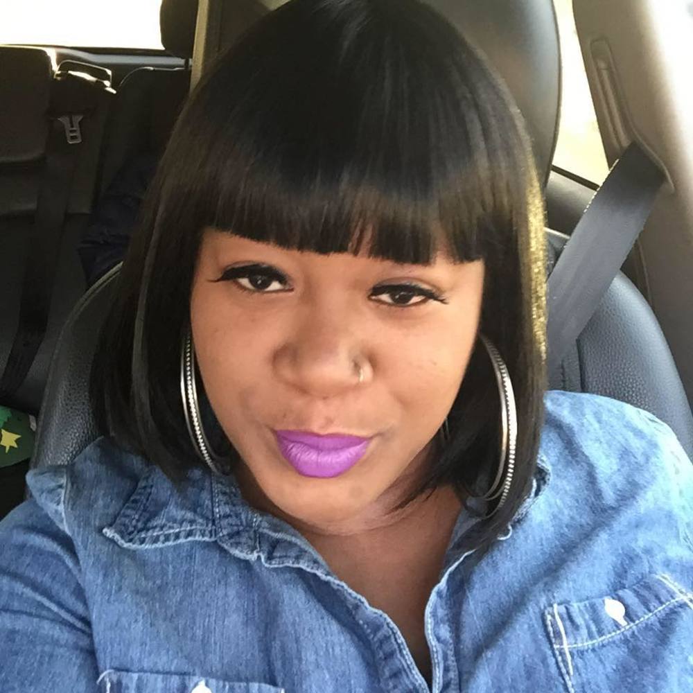 Meet your Posher, Desiree